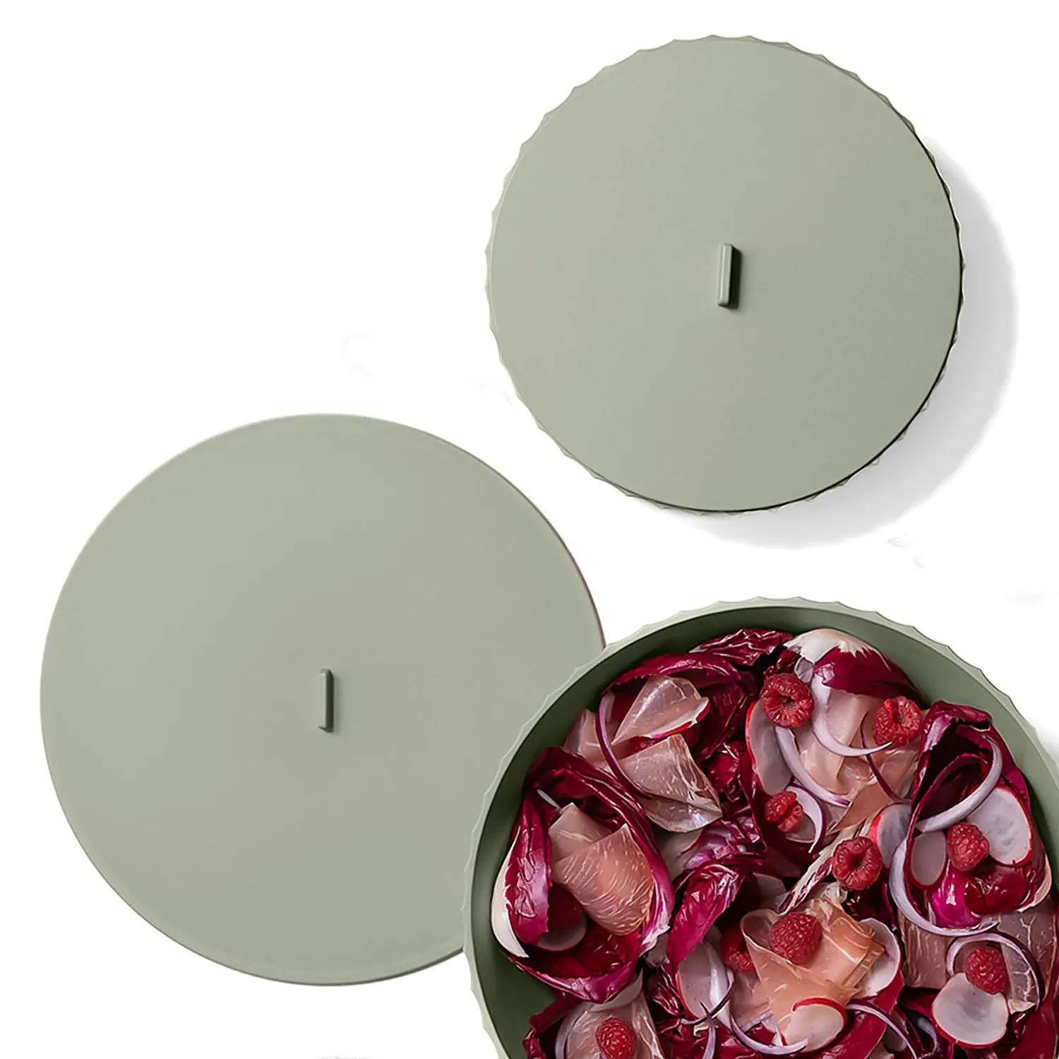  Paestum Blim Plus lid in Carbon black, with radicchio inside the bowl
